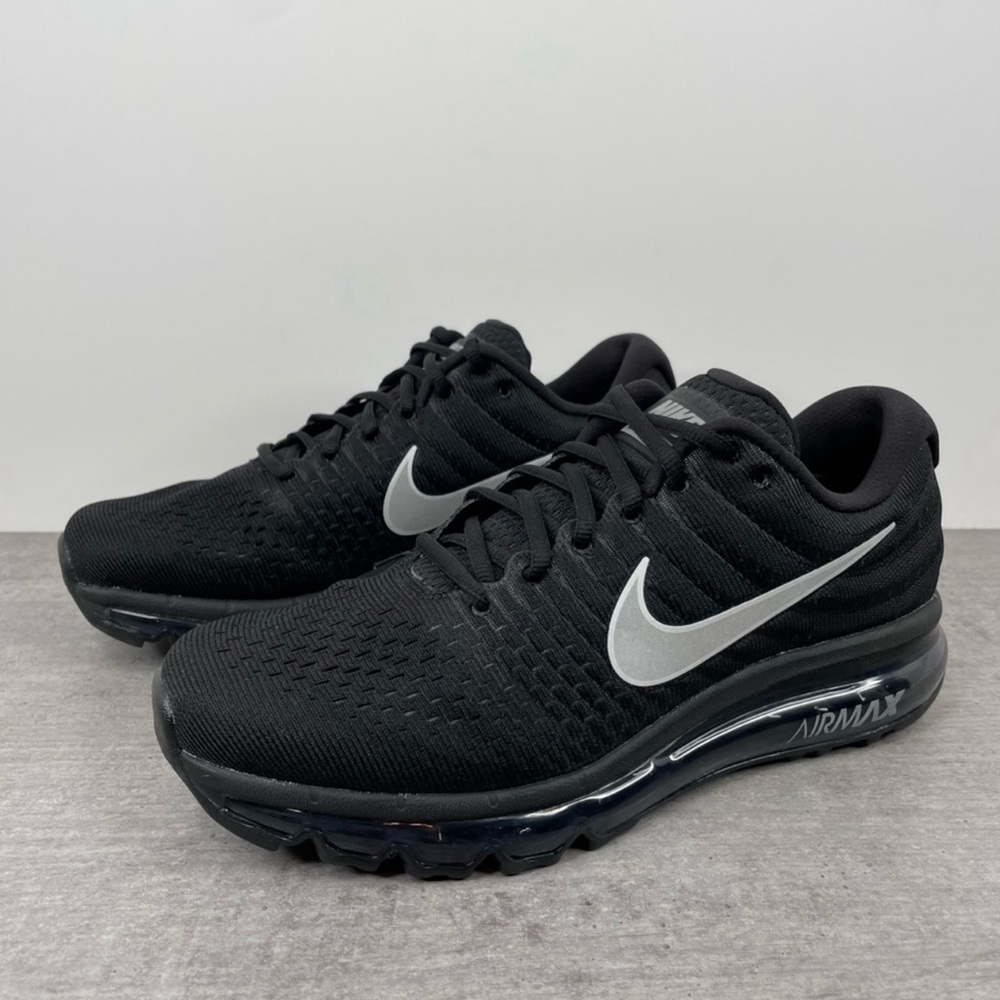 Brand new Nike Air Max 2017 size 9.5